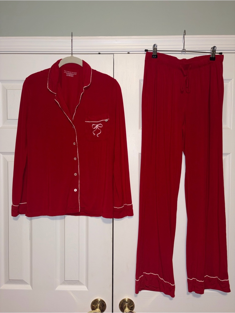 Victoria's Secret Red Pajama Set with Contrast Piping women xs